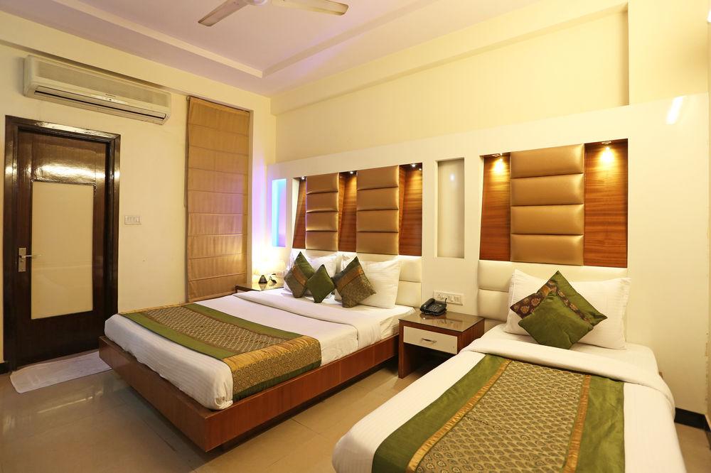 Hotel Star Plaza@New Delhi Railway Station מראה חיצוני תמונה