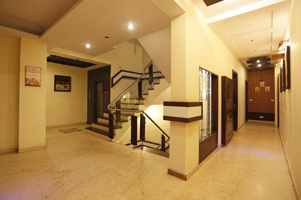 Hotel Star Plaza@New Delhi Railway Station מראה חיצוני תמונה