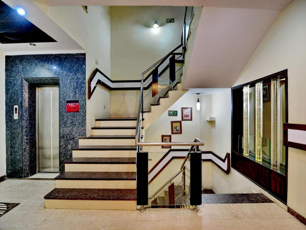 Hotel Star Plaza@New Delhi Railway Station מראה חיצוני תמונה