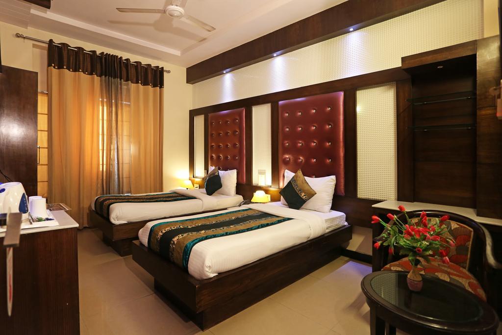 Hotel Star Plaza@New Delhi Railway Station מראה חיצוני תמונה