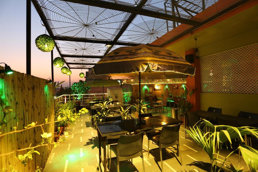 Hotel Star Plaza@New Delhi Railway Station מראה חיצוני תמונה