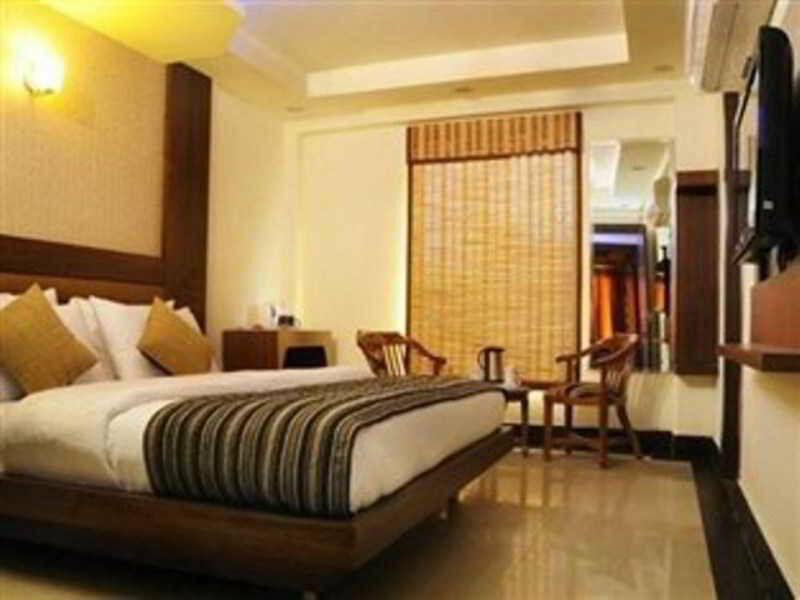 Hotel Star Plaza@New Delhi Railway Station מראה חיצוני תמונה